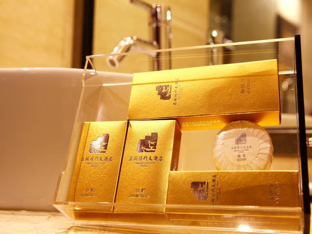 Mingcheng Times Hotel Chengdu Buitenkant foto