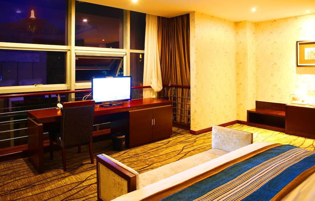Mingcheng Times Hotel Chengdu Kamer foto