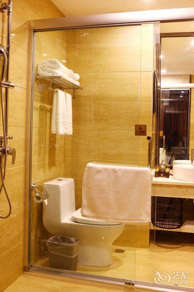 Mingcheng Times Hotel Chengdu Buitenkant foto